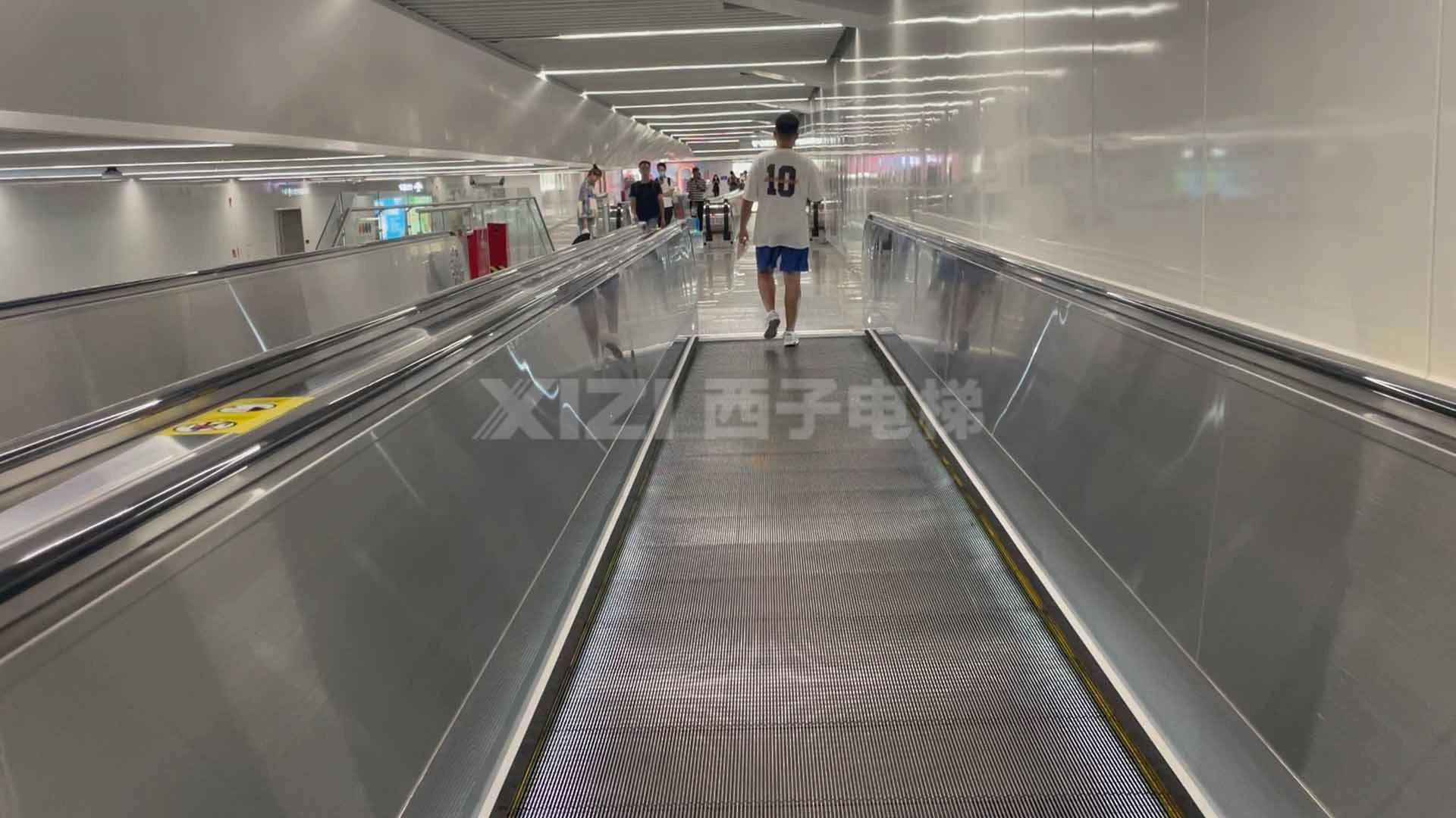 人行道梯